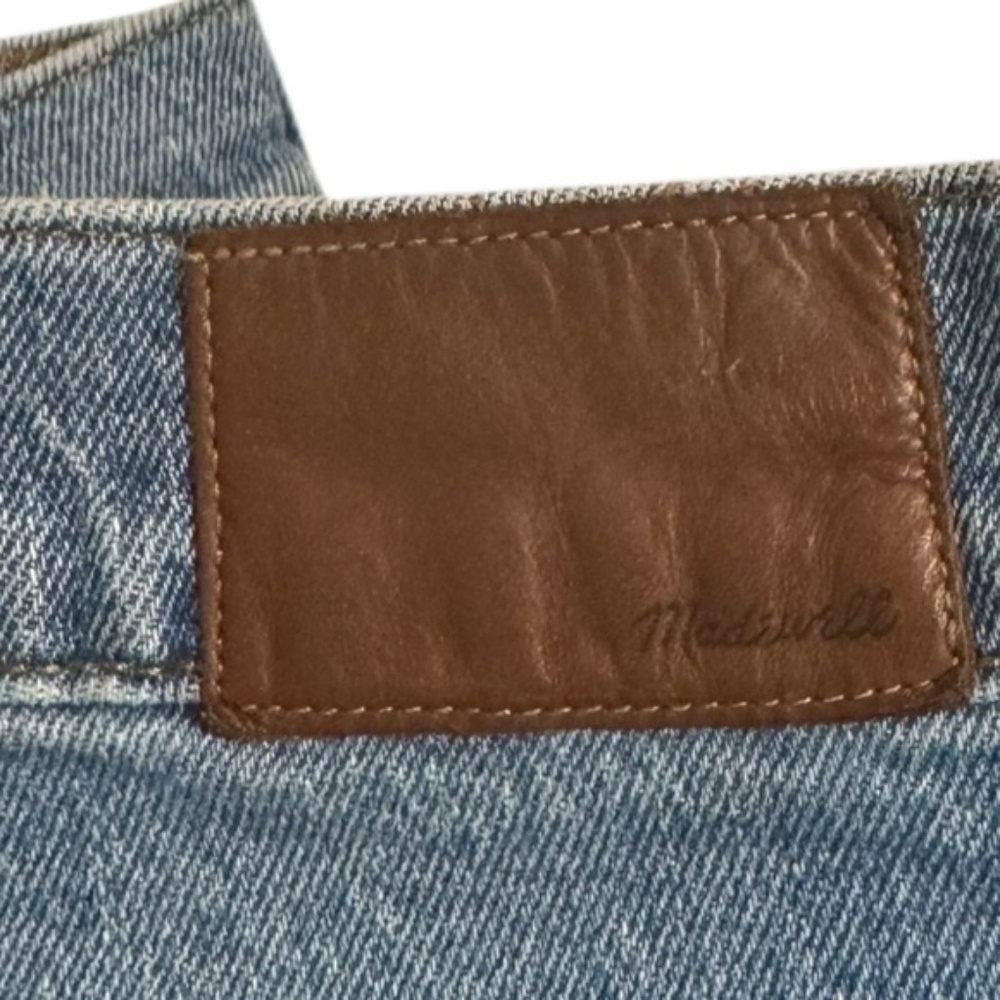 The Perfect Vintage Jean in light Blue Wash: Raw-Hem Edition sz 29 - Picture 3 of 9